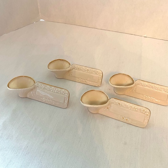 Vintage Porcelain Place Card / Salt Servers (set of 4) - Picture 5 of 7